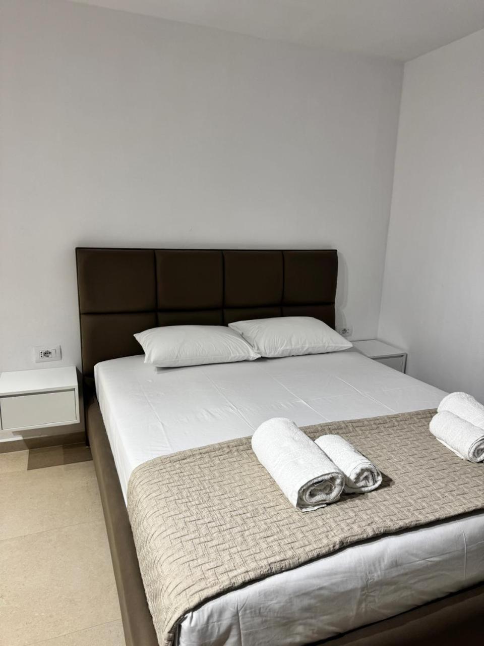 Studio Taraj Ksamil Ngoại thất bức ảnh