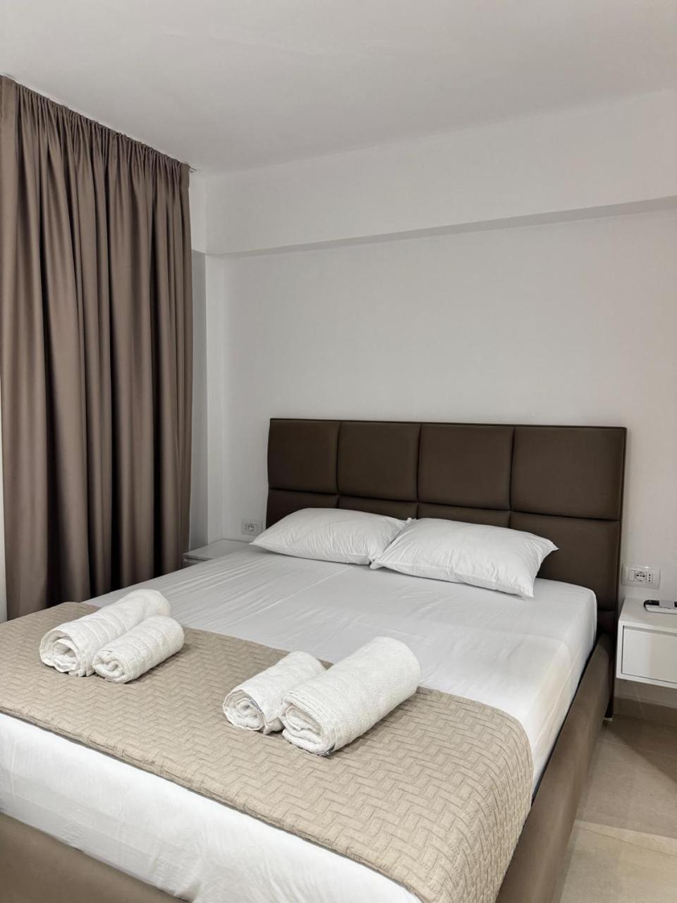 Studio Taraj Ksamil Ngoại thất bức ảnh